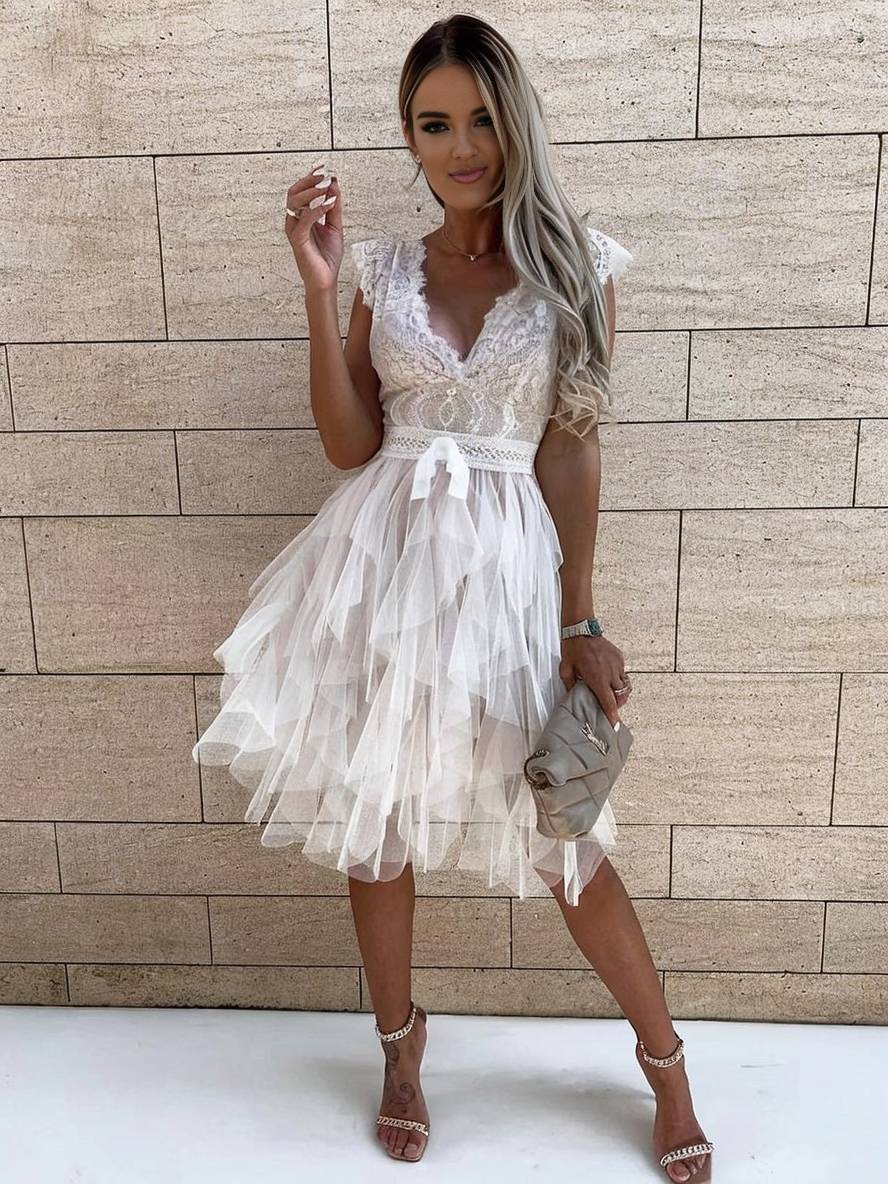 Wendy Cocktailklänning Dam – Kort Ärmlös Klänning i Tyll Tutu-stil med V-ringning & Öppen Rygg