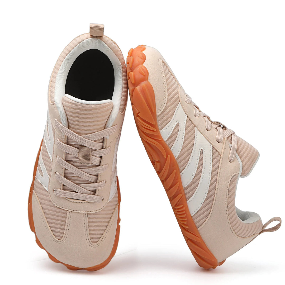 Kontrasterande sidopaneler Arvid svarta sneakers
