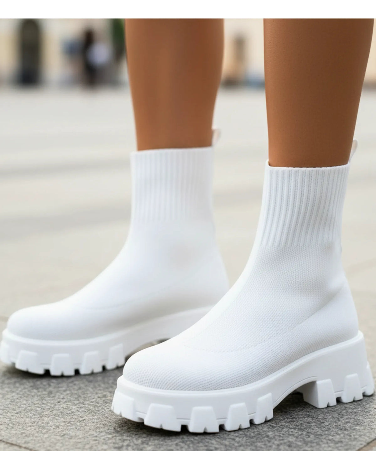 Tonad dam sockstövel i vit – överdel och sula i matchande färg