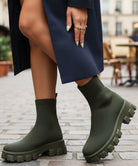 Dam slip-on sockstövel med räfflad gummisula i svart