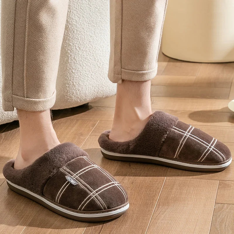 Relax tofflor i tre färger – svart, grå och brun