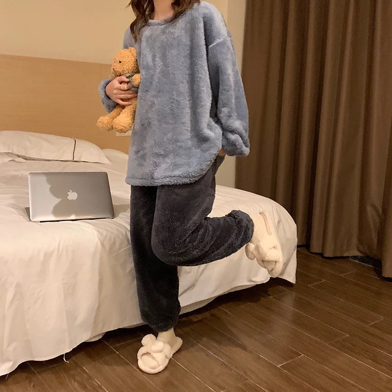 Selma dam fleece homewear set i avslappnad passform