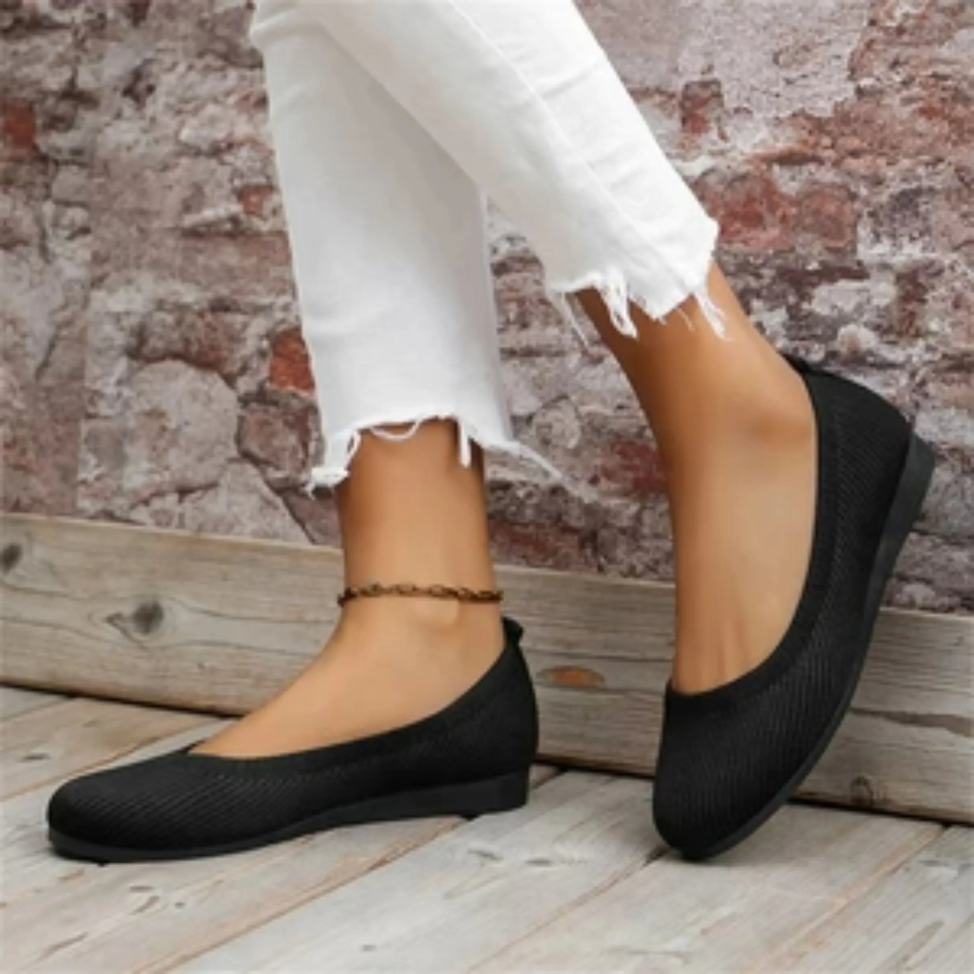 Sonja dam slip-on skor i beige med ergonomisk sula – framifrån