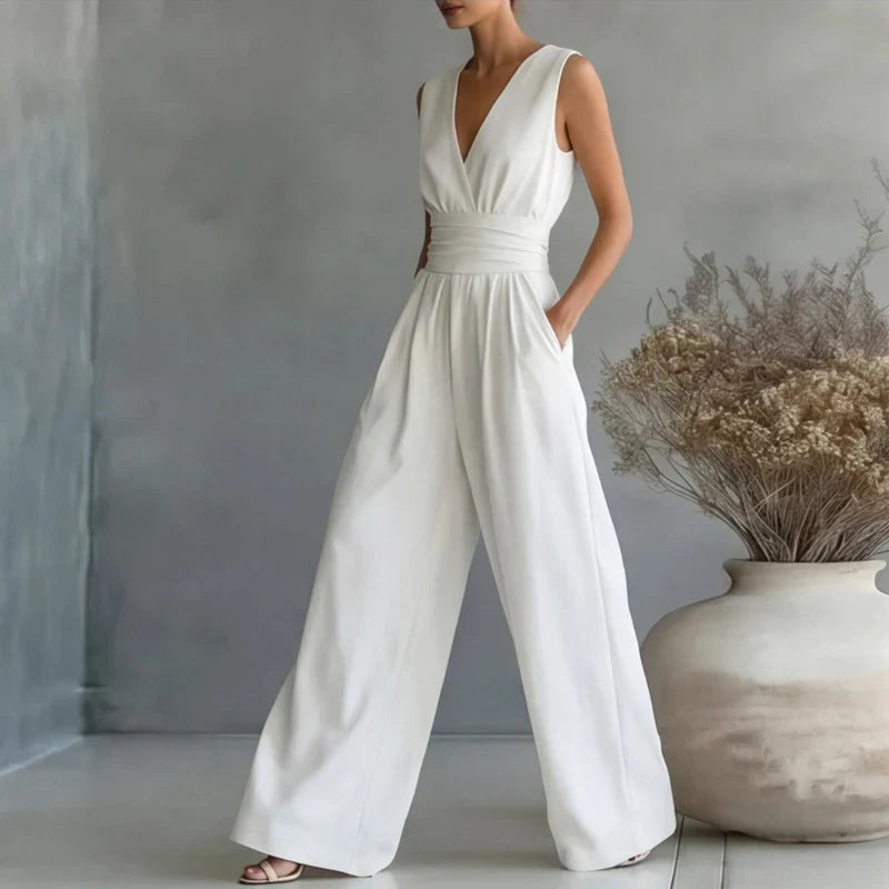 Detalj av midjeknytskärp på Vendela elegant sommarjumpsuit