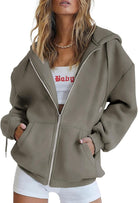 Virelle dam oversized hoodie med dragkedja i ljusbrun färg